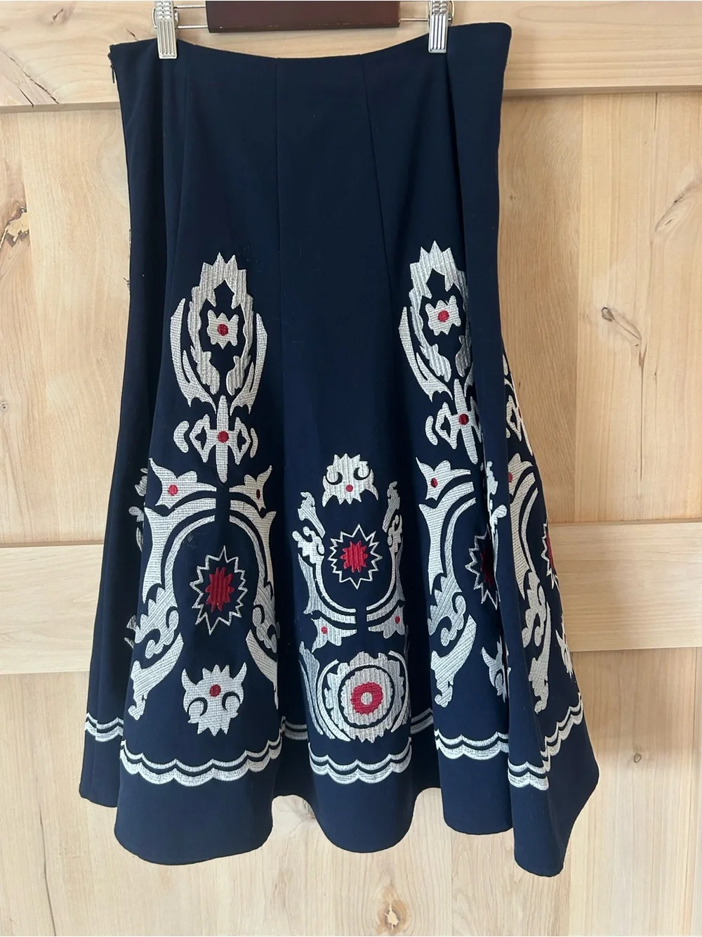 Sunny Leigh Navy Circle a-line Skirt with Cream and Red Embroidery, size 10